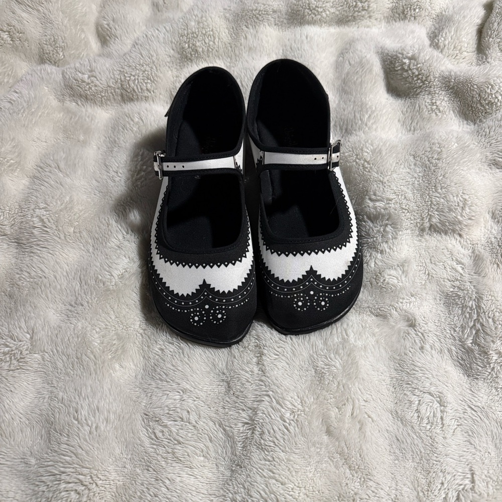 Hot Chocolate Black and White Mary Jane Flats - Picture 6 of 6